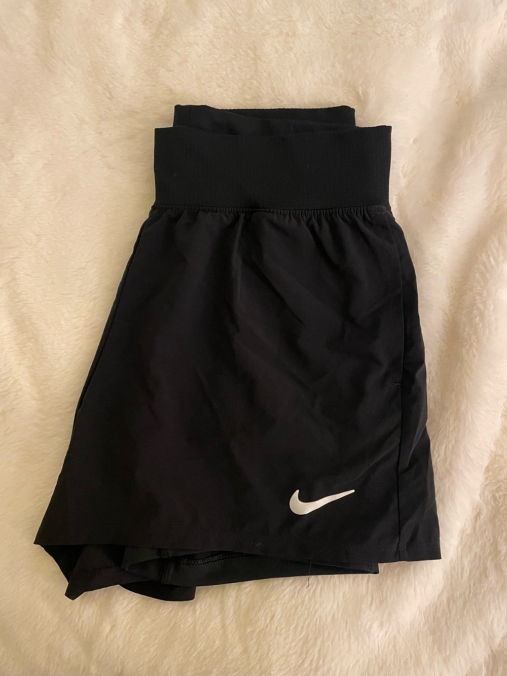 Nike Women’s Black Athletic Layered Running Shorts with Swoosh XS NWOT Pockets - Picture 13 of 16